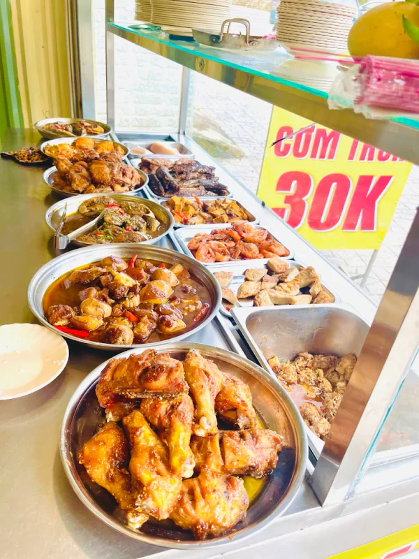 Quán ăn Long Phát - Cơm chiên, Phở Xào, Mì Xào - ảnh 2